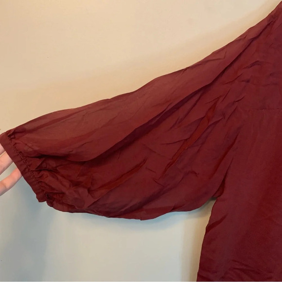 Covet Burgundy  100% Silk Button Down Shirt Blouse L - Picture 5 of 7